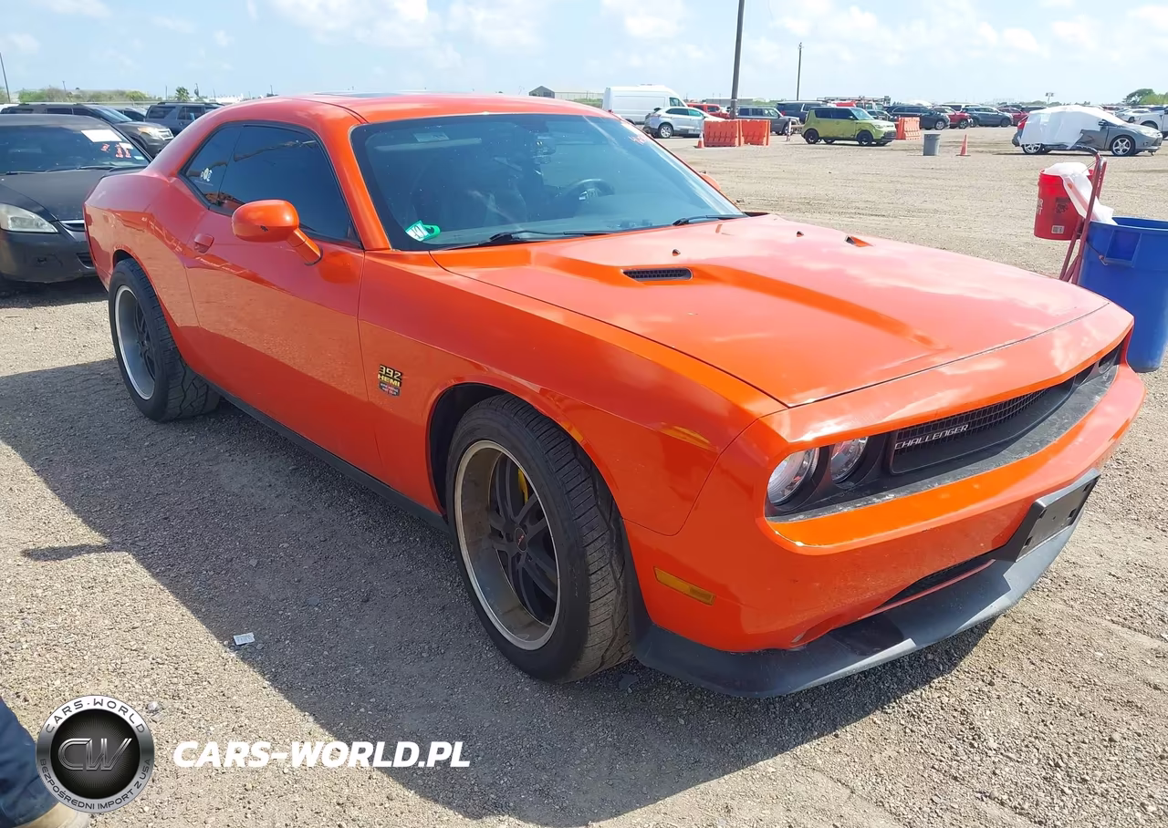 2013 Dodge Challenger Srt8 VIN:2C3CDYCJ2DH733824 - 1