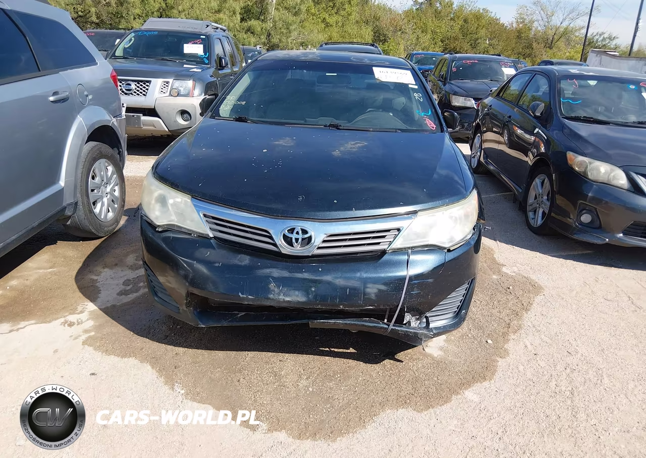 2014 Toyota Camry L VIN:4T1BF1FK5EU867928 - 12