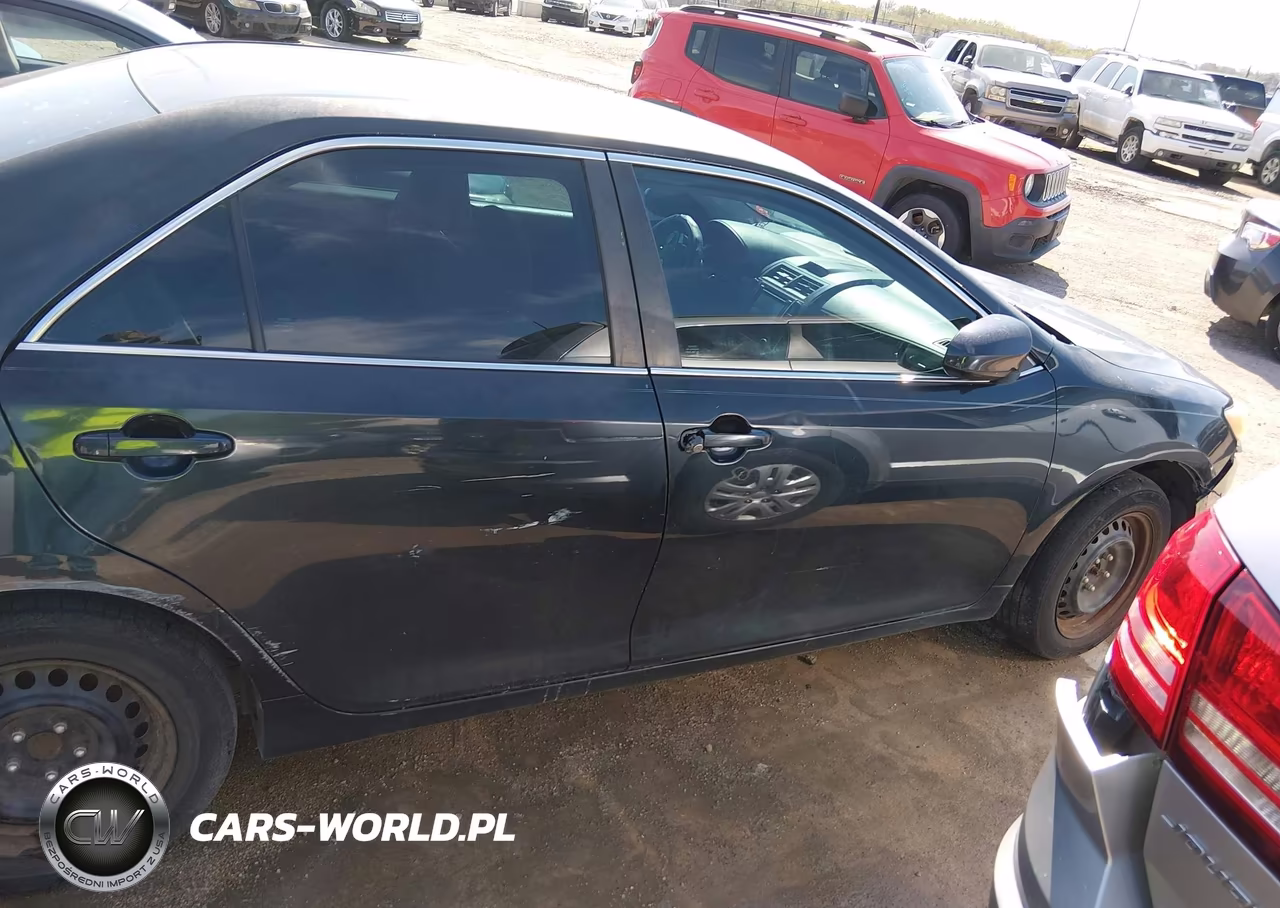 2014 Toyota Camry L VIN:4T1BF1FK5EU867928 - 13