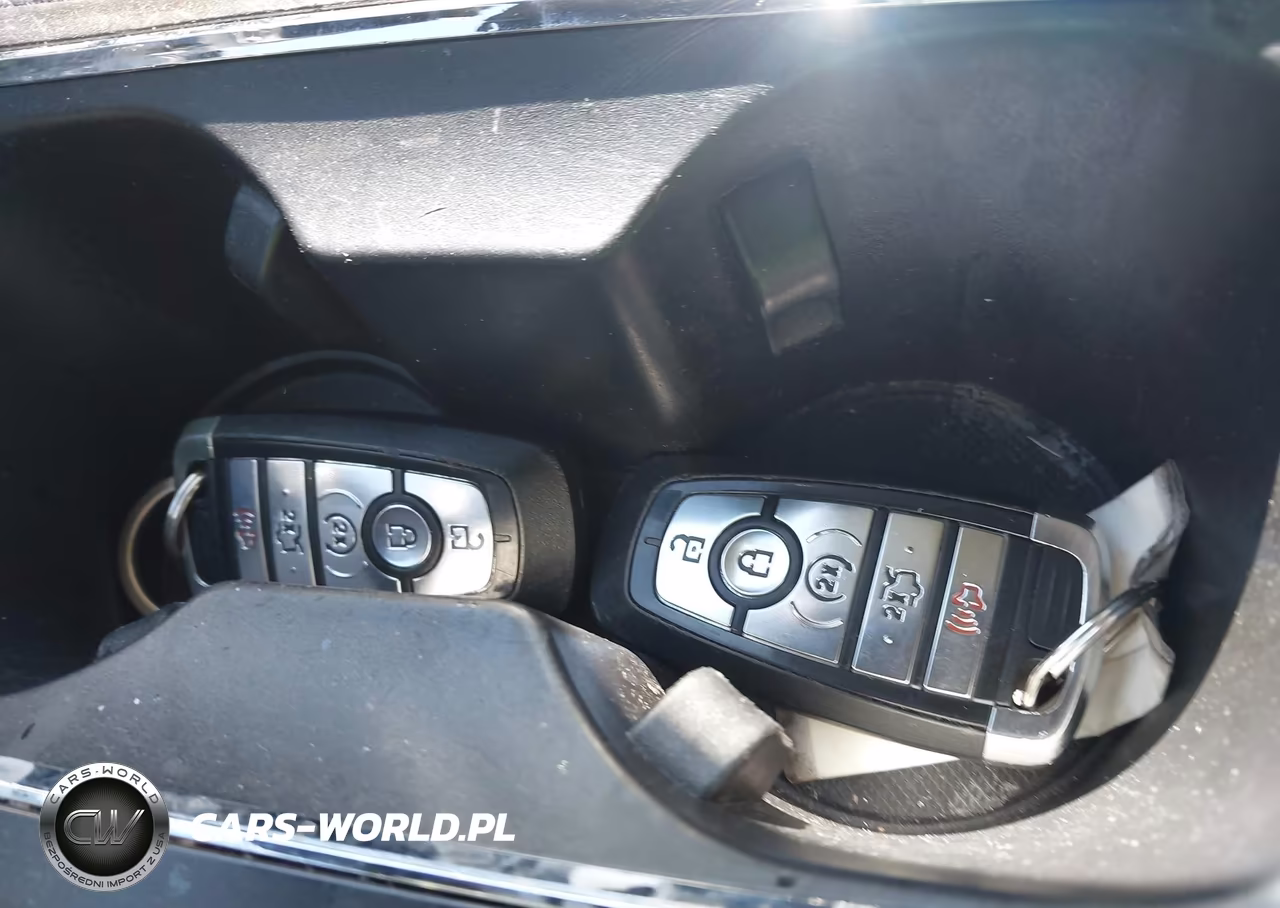 2017 Ford Fusion Se VIN:3FA6P0T94HR298800 - 11