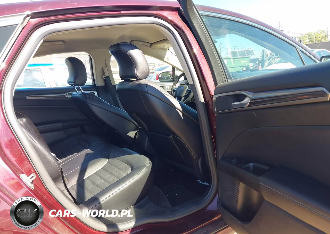 2017 Ford Fusion Se VIN:3FA6P0T94HR298800 - 8