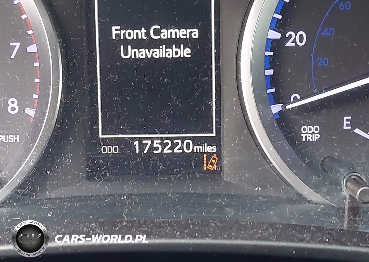 2018 Toyota Highlander Le VIN:5TDZARFHXJS038632 - 16