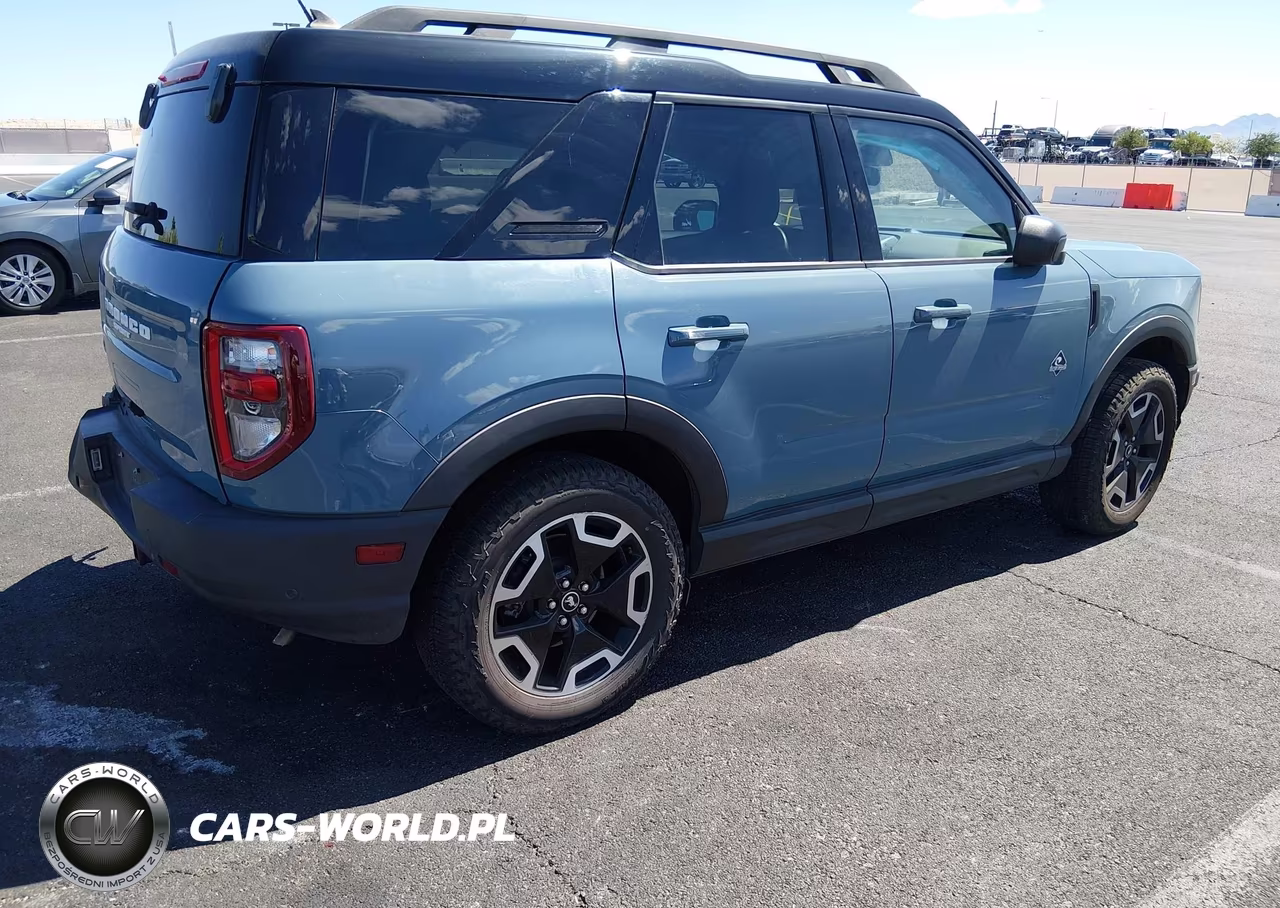 2022 Ford Bronco Sport Outer Banks VIN:3FMCR9C60NRD89698 - 4