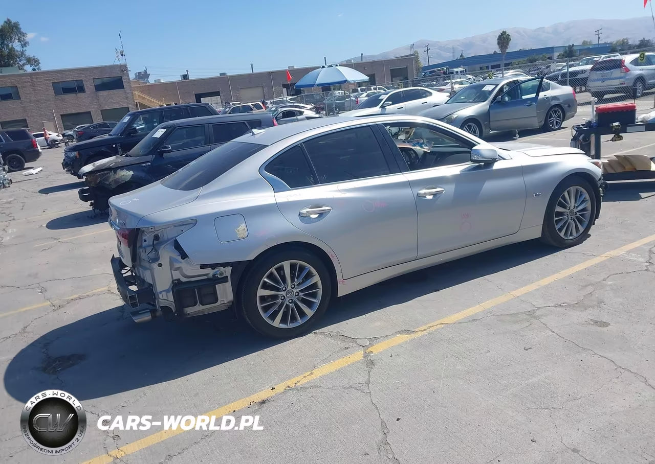 2019 Infiniti Q50 3.0T Luxe VIN:JN1EV7AP1KM517415 - 4