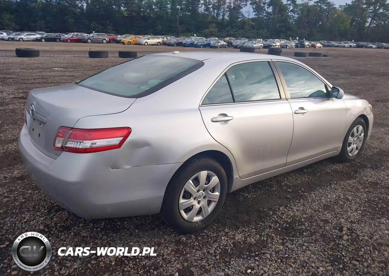 2011 Toyota Camry Le VIN:4T1BF3EK7BU128746 - 4
