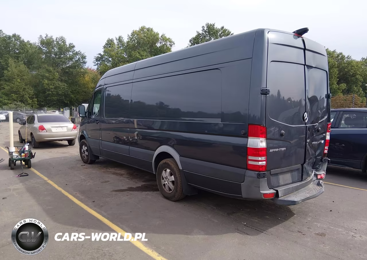 2015 Mercedes-Benz Sprinter 2500 High Roof VIN:WD3PE8CC0FP164864 - 3