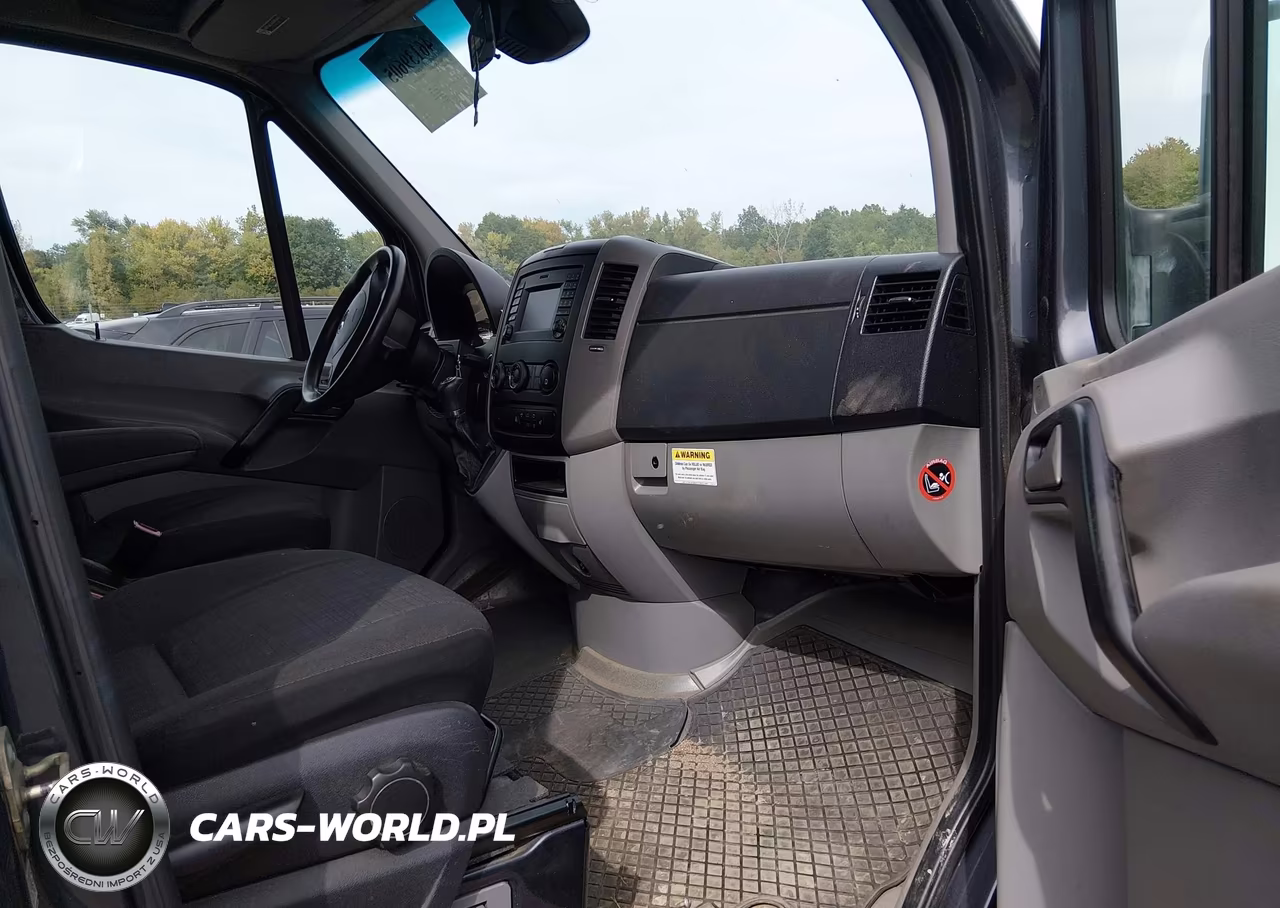 2015 Mercedes-Benz Sprinter 2500 High Roof VIN:WD3PE8CC0FP164864 - 5