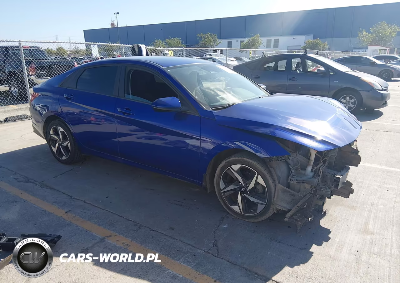 2023 Hyundai Elantra Sel