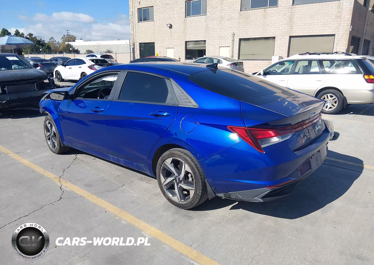 2023 Hyundai Elantra Sel VIN:KMHLS4AG5PU571380 - 3