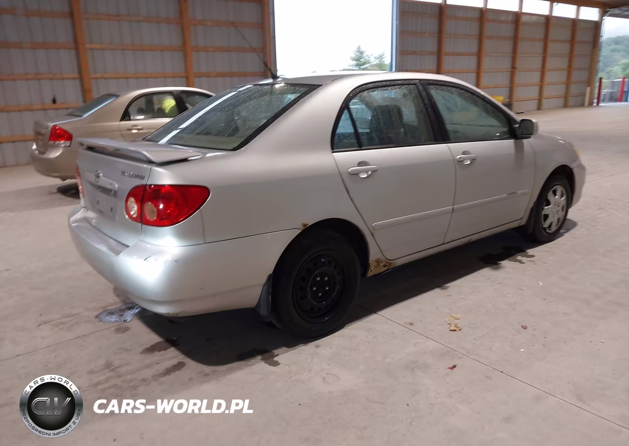 2005 Toyota Corolla Le VIN:1NXBR32E25Z453413 - 4