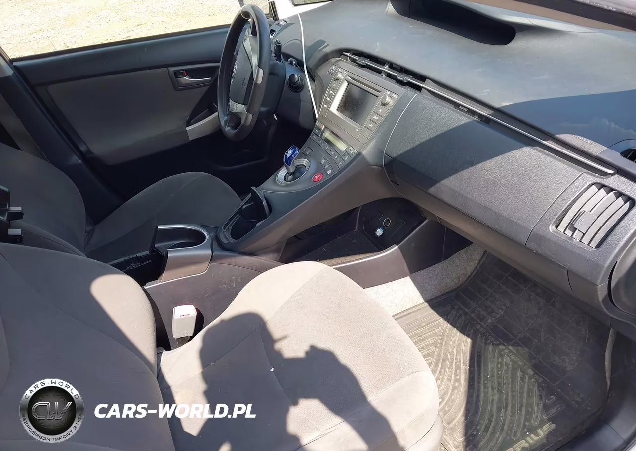 2012 Toyota Prius Two VIN:JTDKN3DU5C1543710 - 5