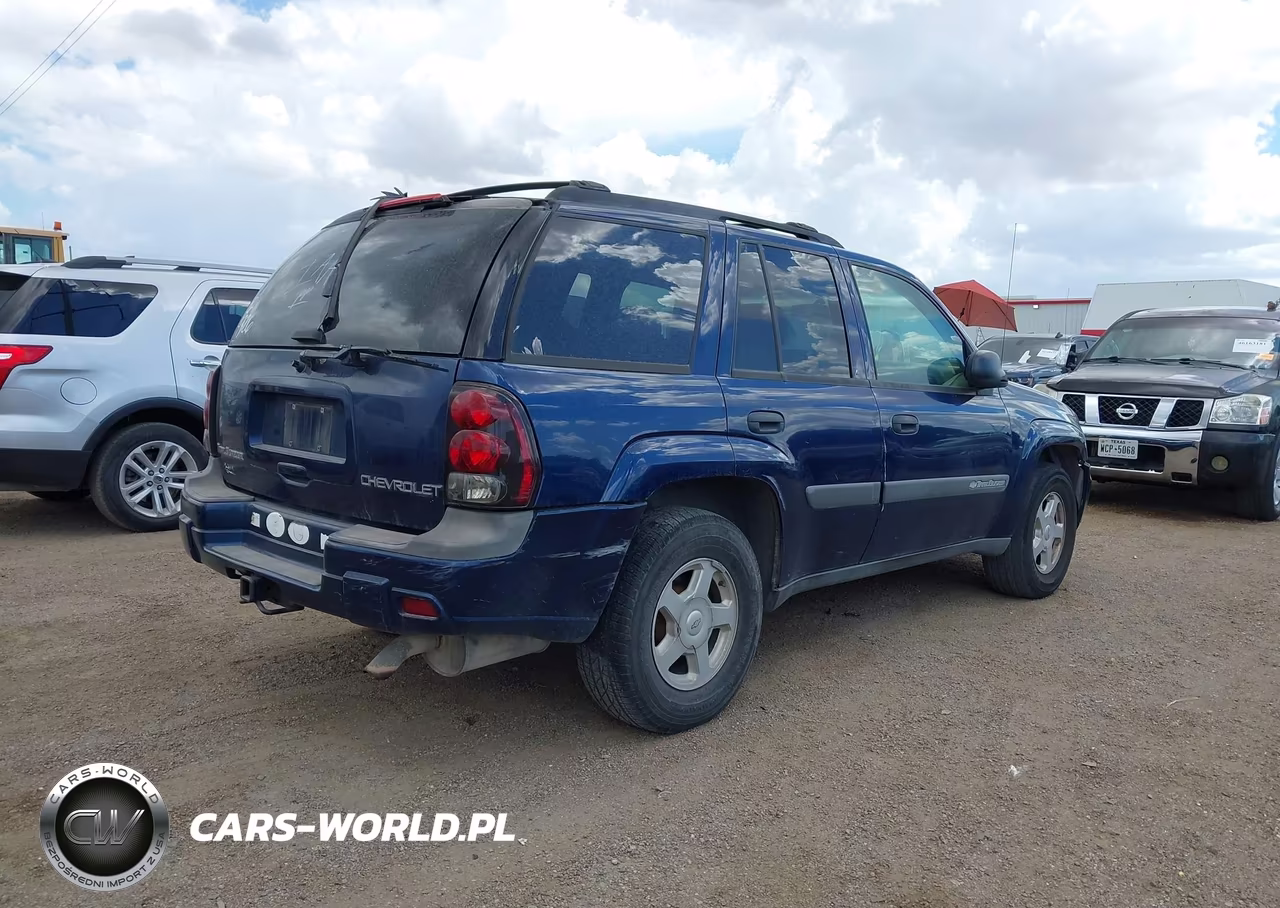 2003 Chevrolet Trailblazer Ls VIN:1GNDT13S332224326 - 4