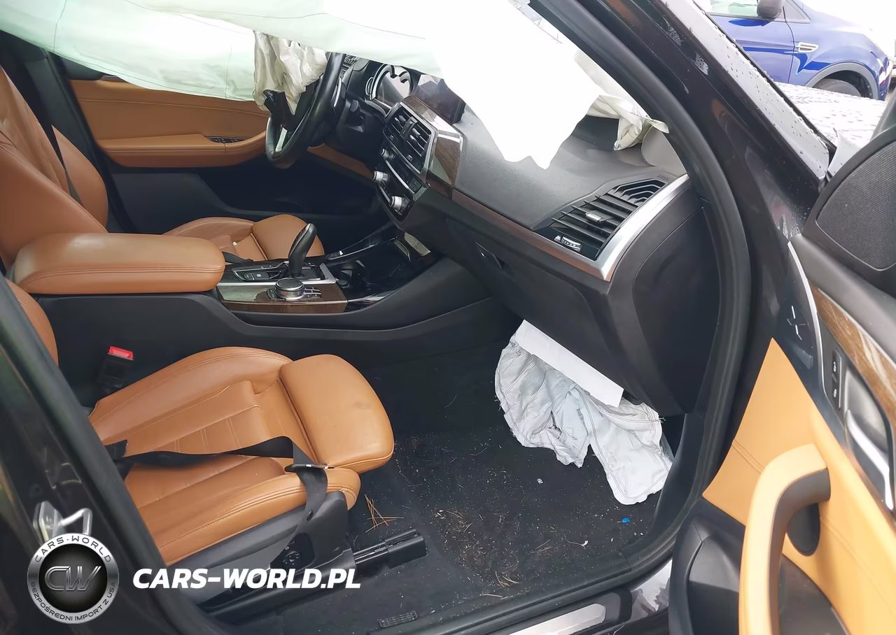 2019 BMW X3 xDrive30I VIN:5UXTR9C5XKLE16834 - 5