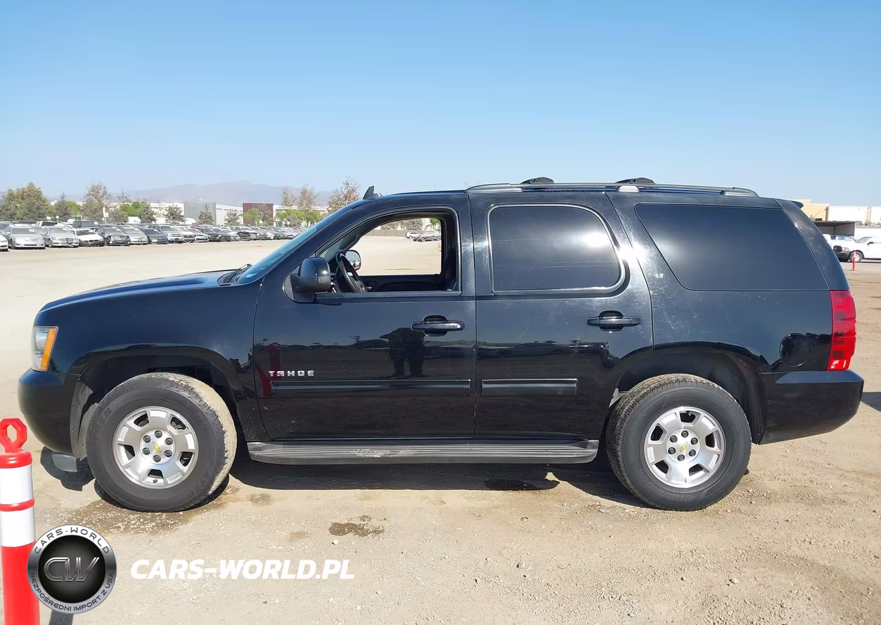 2013 Chevrolet Tahoe Lt VIN:1GNSCBE05DR317821 - 14