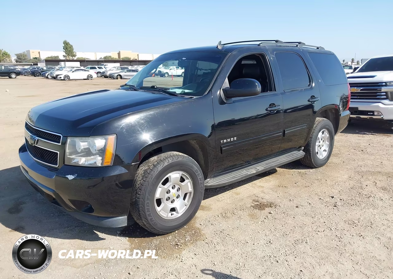2013 Chevrolet Tahoe Lt VIN:1GNSCBE05DR317821 - 2