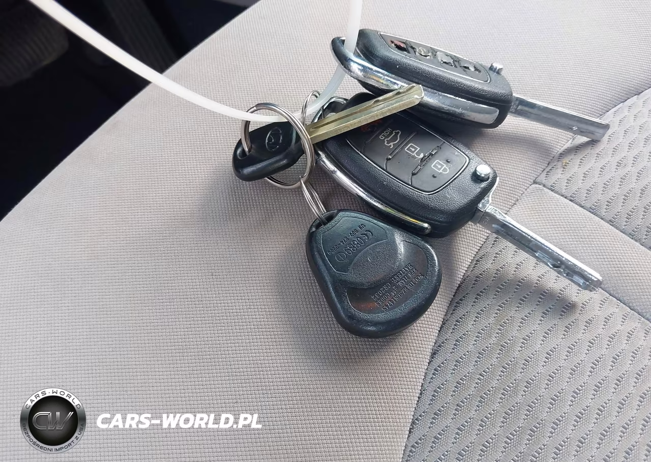 2017 Hyundai Sonata VIN:5NPE24AF1HH585678 - 11