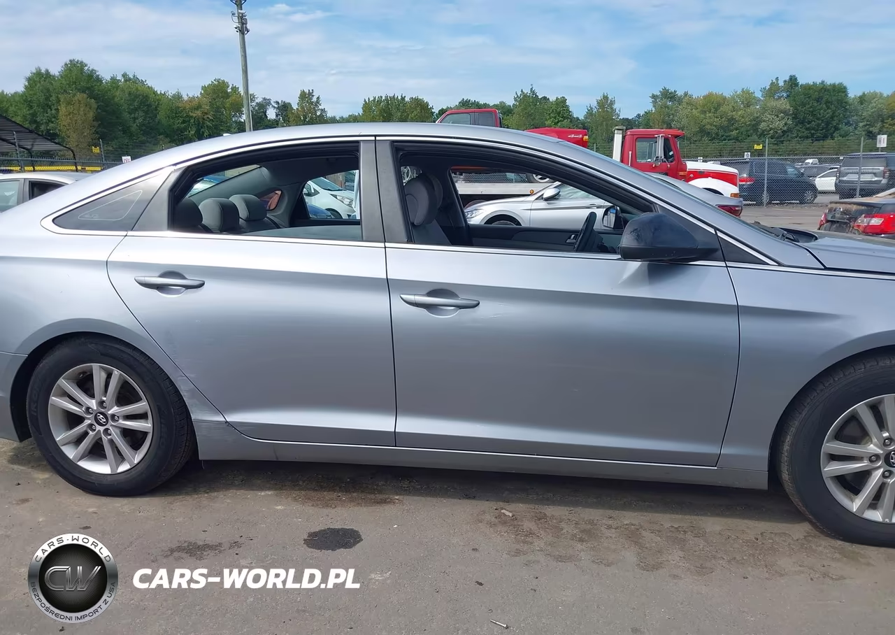 2017 Hyundai Sonata VIN:5NPE24AF1HH585678 - 13