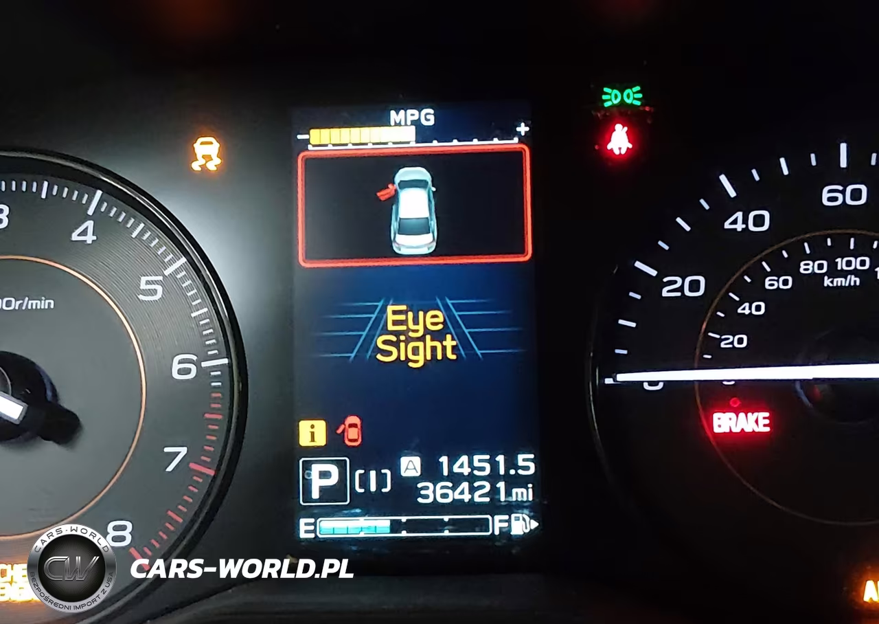 2023 Subaru Crosstrek Premium VIN:JF2GTAPC2PH242765 - 15