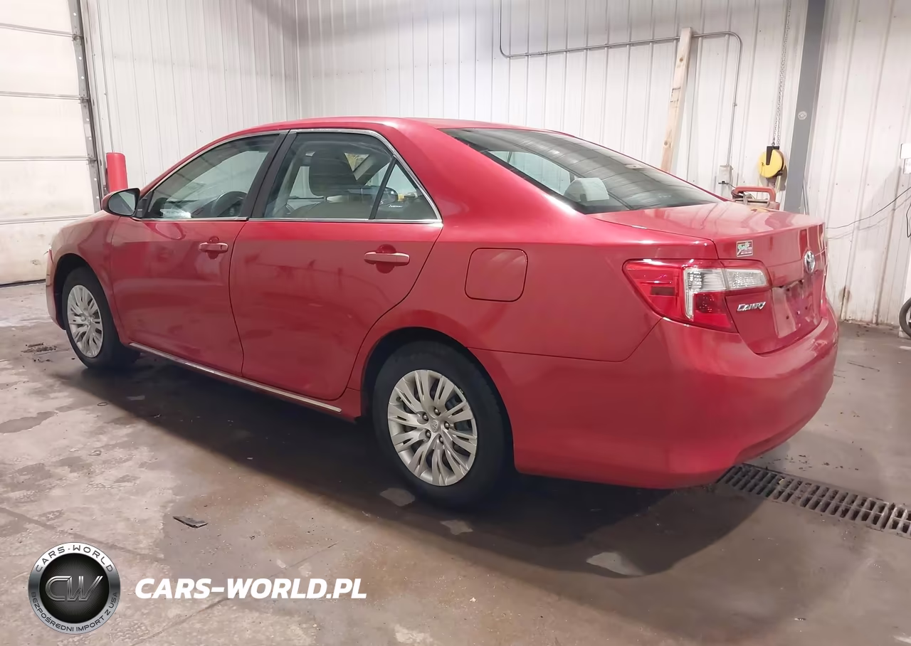 2014 Toyota Camry Le VIN:4T1BF1FK8EU863307 - 3