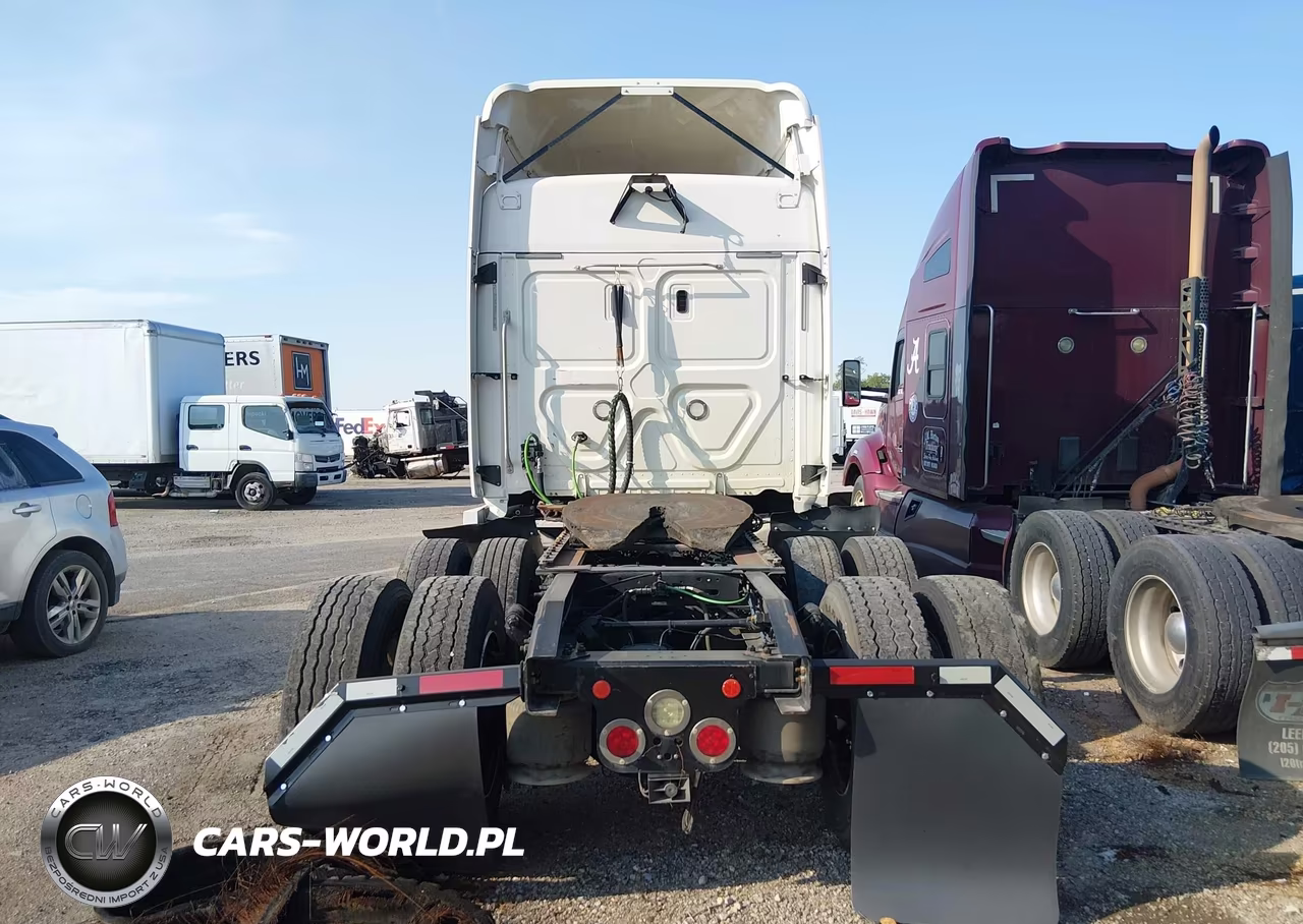 2019 Freightliner New Cascadia 116 VIN:3AKJHPDV8KSKG8901 - 15