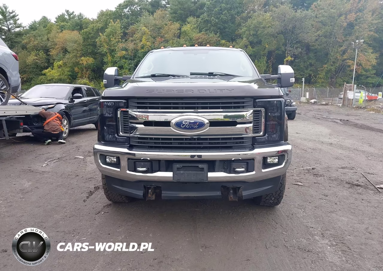 2018 Ford F-250 Xlt VIN:1FT7W2B65JEB02411 - 13