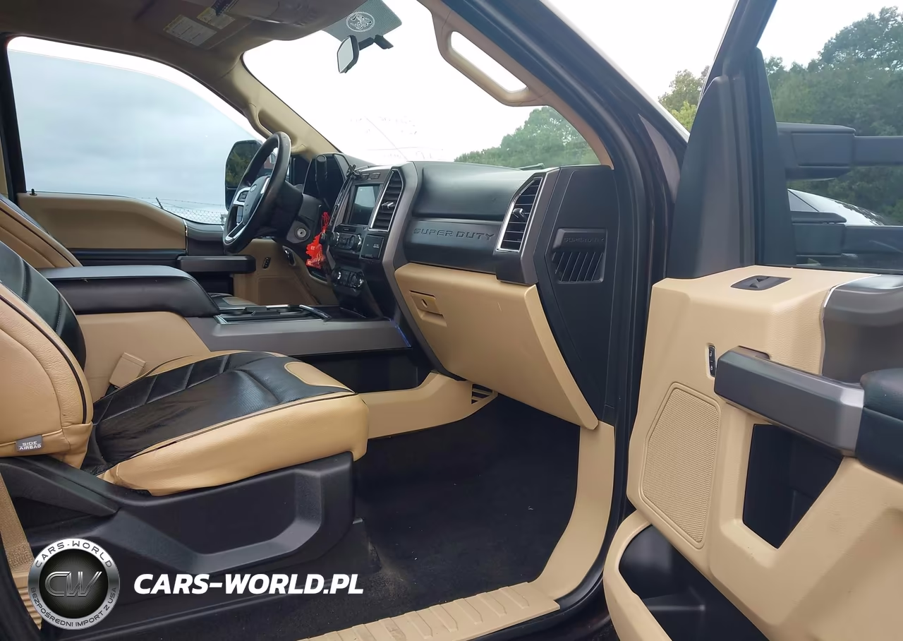 2018 Ford F-250 Xlt VIN:1FT7W2B65JEB02411 - 5