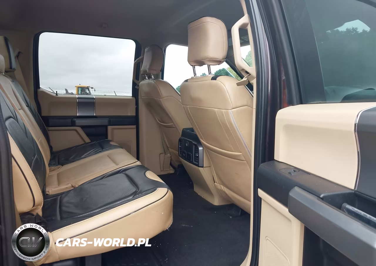 2018 Ford F-250 Xlt VIN:1FT7W2B65JEB02411 - 8