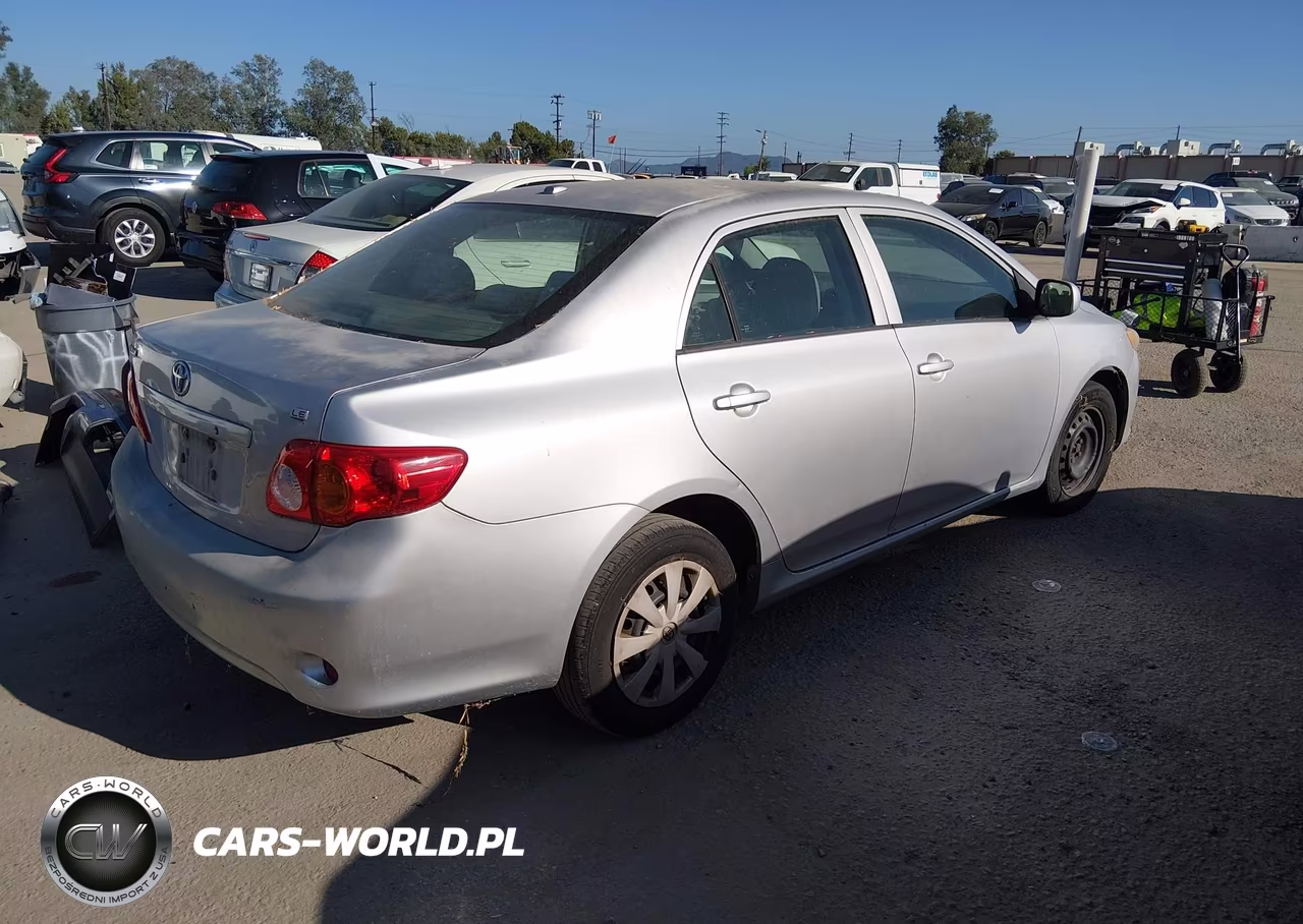 2010 Toyota Corolla Le VIN:1NXBU4EEXAZ255088 - 4