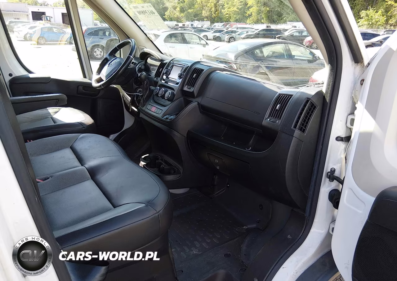 2015 Ram Promaster 1500 VIN:3C6TRVBG1FE500458 - 5