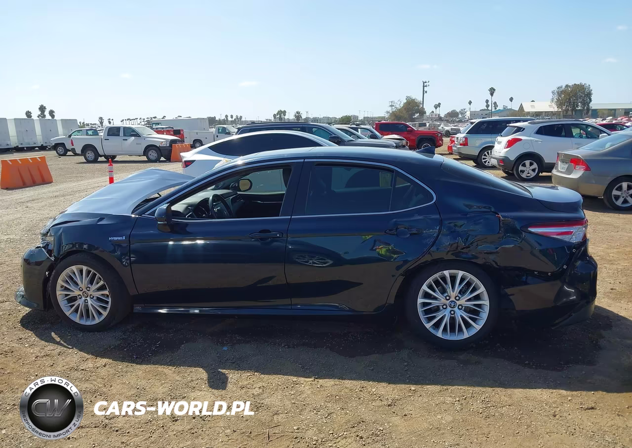 2018 Toyota Camry Hybrid Xle VIN:4T1B21HKXJU510425 - 14