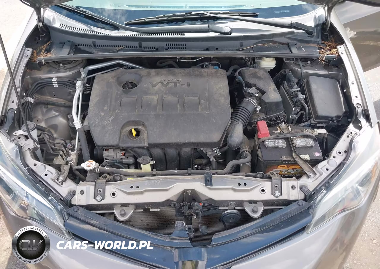2018 Toyota Corolla Le VIN:2T1BURHE1JC974059 - 10