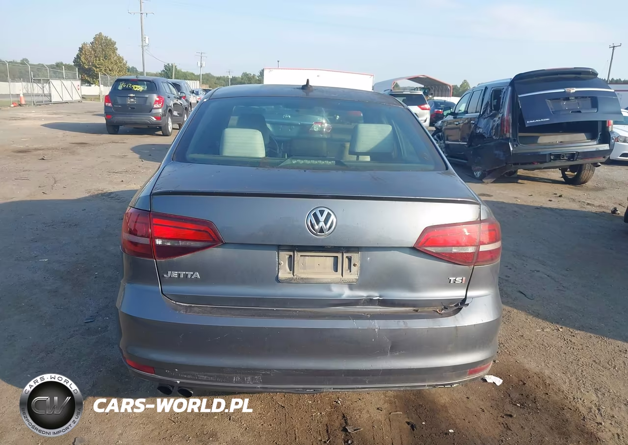 2016 Volkswagen Jetta 1.8T Sport VIN:3VWD17AJ5GM249770 - 17