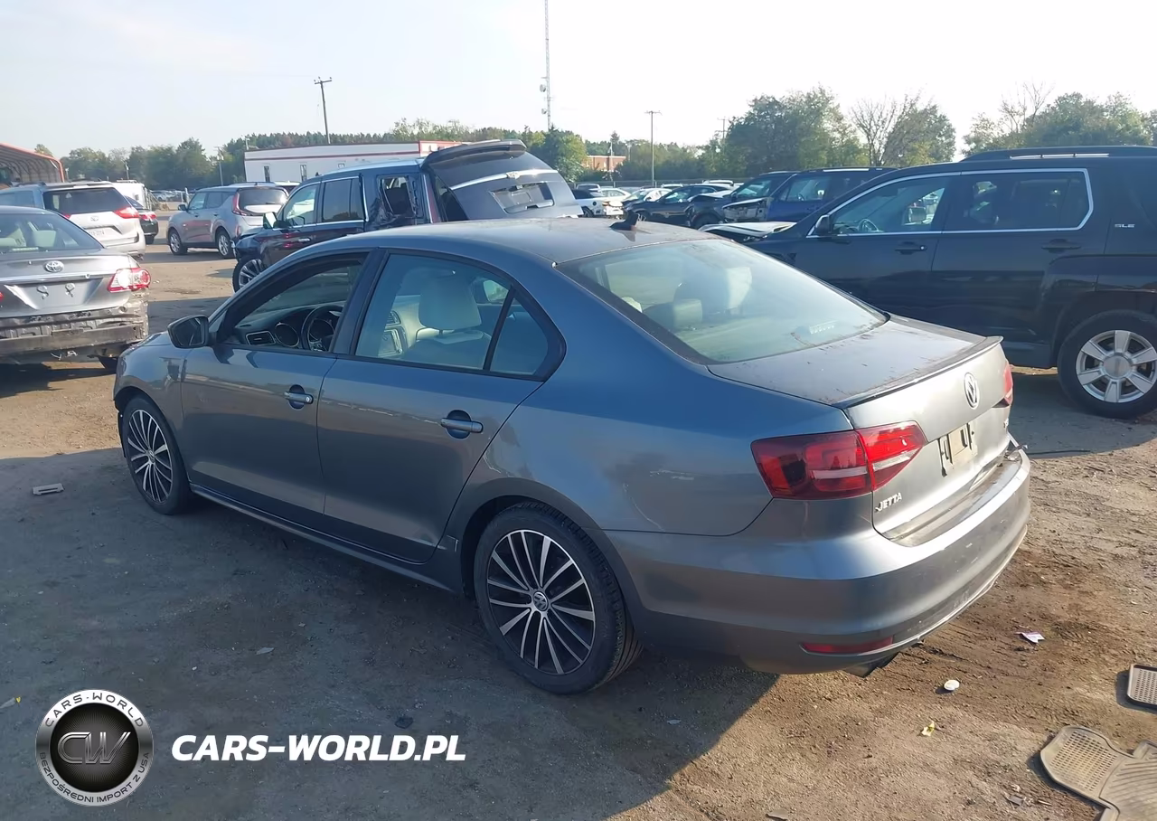 2016 Volkswagen Jetta 1.8T Sport VIN:3VWD17AJ5GM249770 - 3
