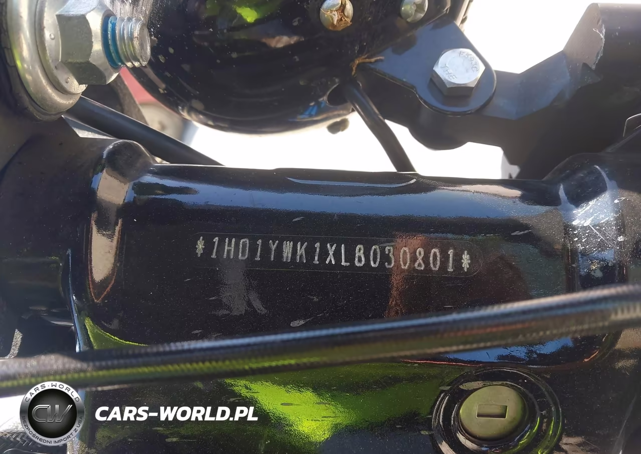 2020 Harley-Davidson Fxlrs VIN:1HD1YWK1XLB030801 - 10