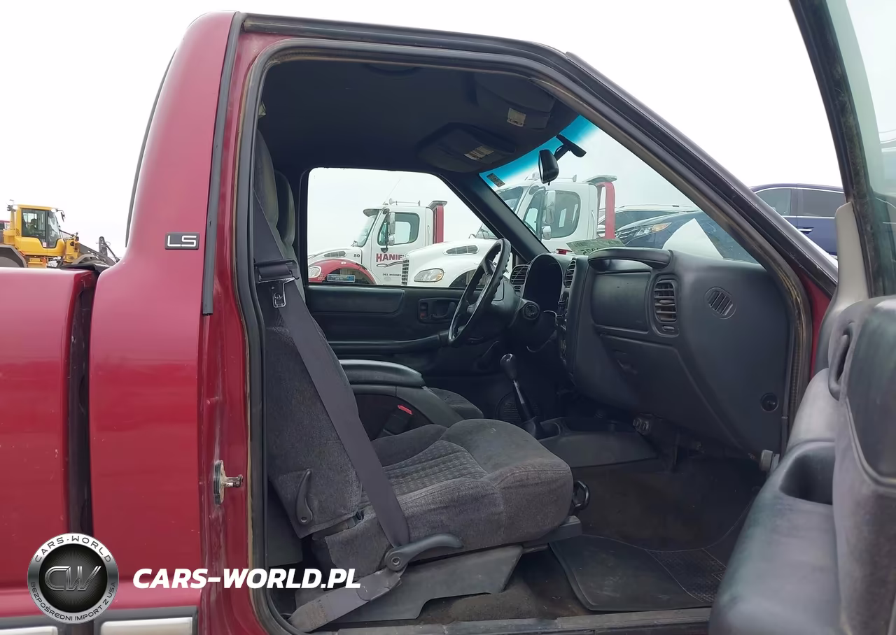 1998 Chevrolet S-10 Ls Fleetside VIN:1GCCS1447WK207959 - 5