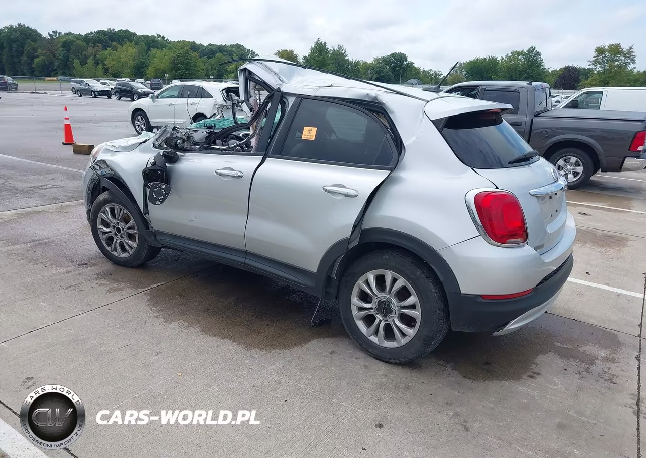 2016 Fiat 500X Easy VIN:ZFBCFYBT8GP409482 - 3