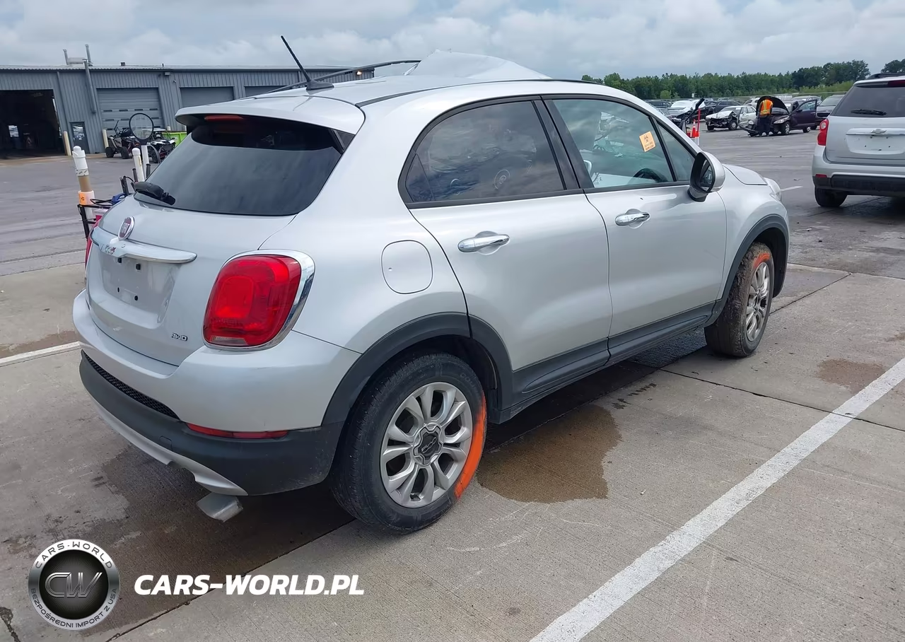 2016 Fiat 500X Easy VIN:ZFBCFYBT8GP409482 - 4