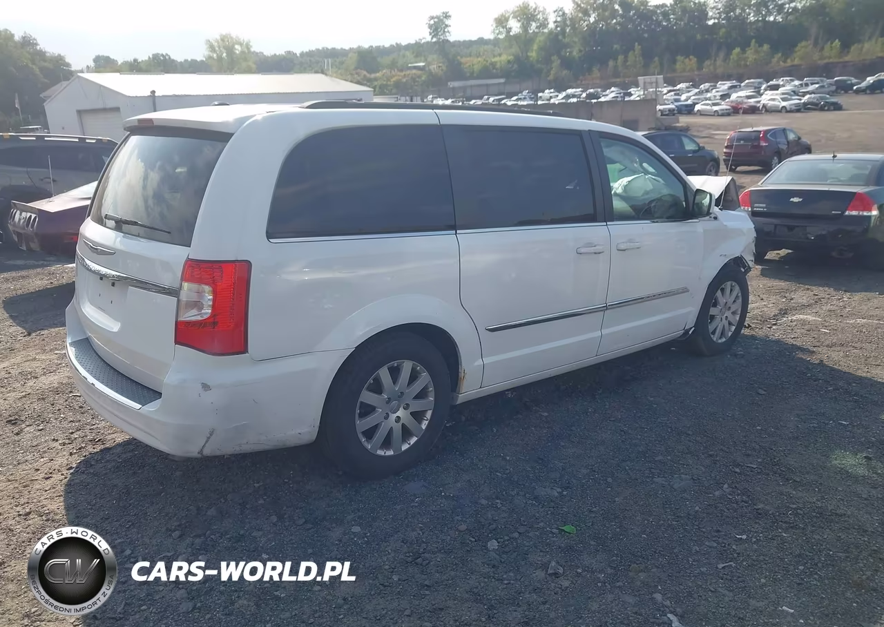 2014 Chrysler Town & Country Touring VIN:2C4RC1BG7ER383009 - 4