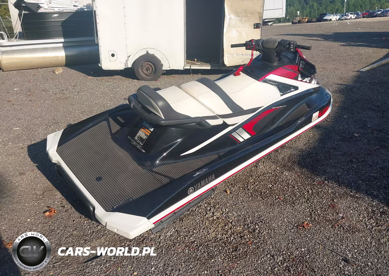 2018 Yamaha Vx Limited VIN:LOT-1-46139997 - 4