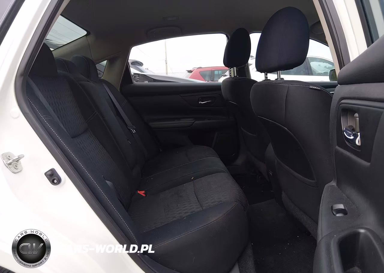 2017 Nissan Altima 2.5 S VIN:1N4AL3AP8HC482774 - 8