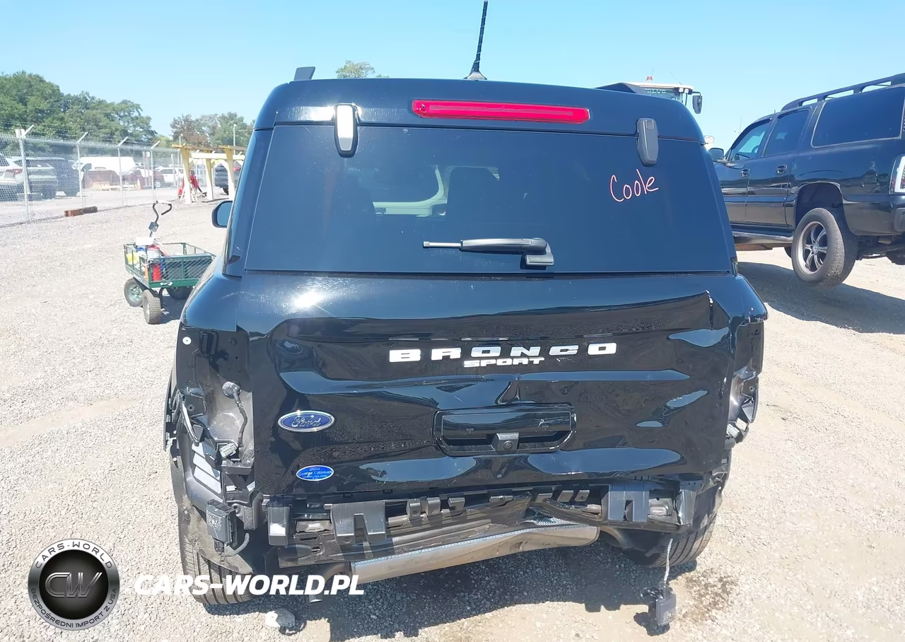 2024 Ford Bronco Sport Outer Banks VIN:3FMCR9C69RRF62737 - 6