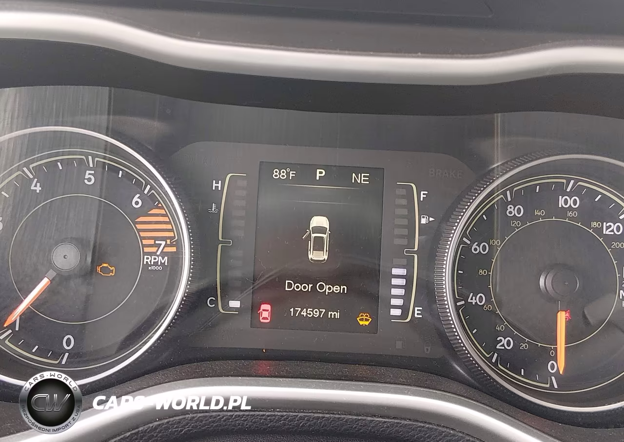 2016 Jeep Cherokee Sport VIN:1C4PJLAB1GW125822 - 7
