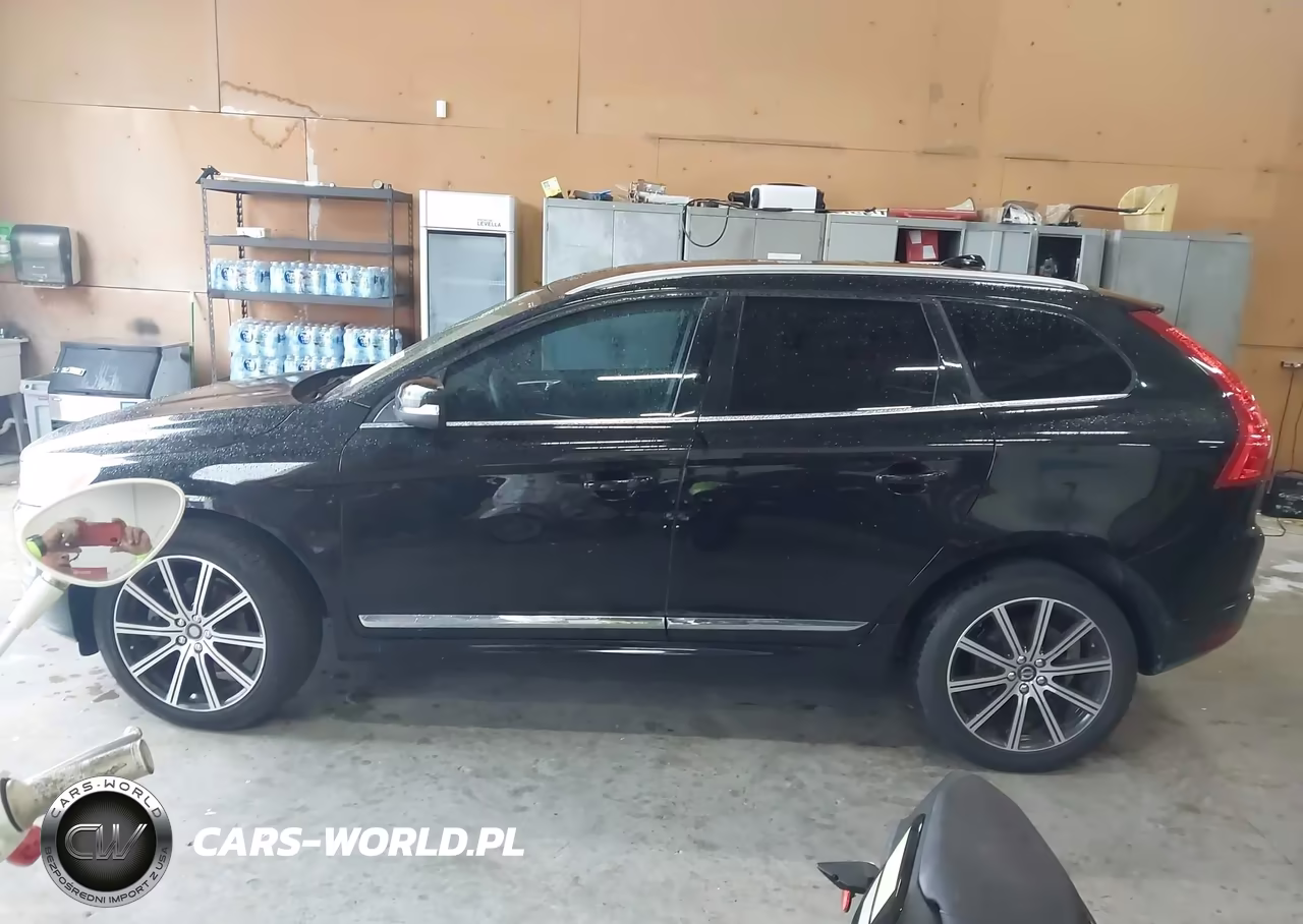 2016 Volvo Xc60 T6 Drive-E VIN:YV449MDKXG2814663 - 14