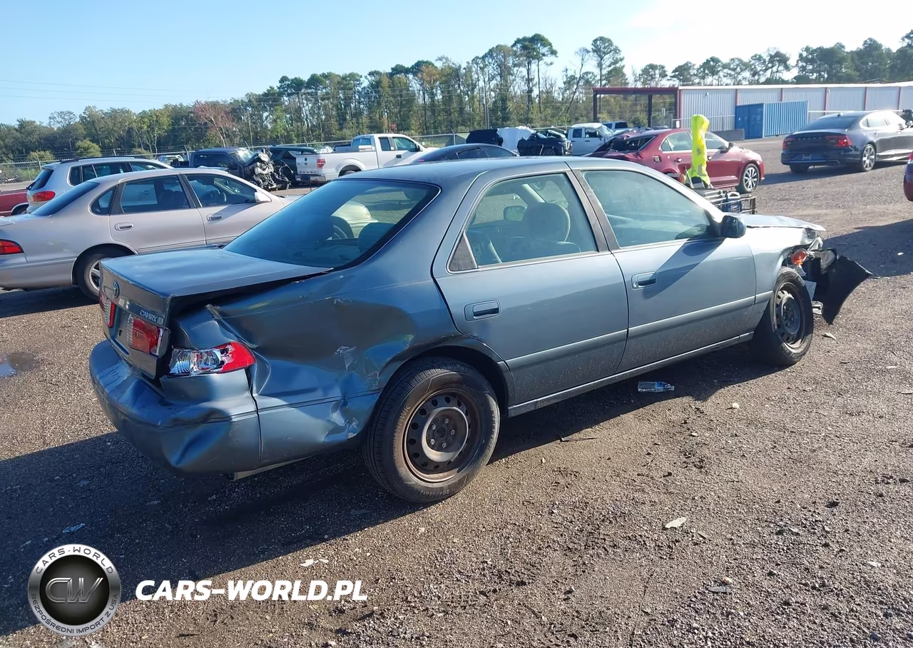 2001 Toyota Camry Le VIN:JT2BG22K210598620 - 4