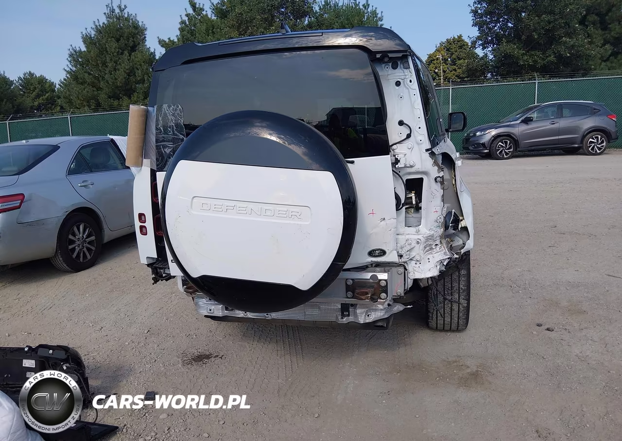 2023 Land Rover Defender 130 X-Dynamic Se VIN:SALE2FEUXP2206304 - 17