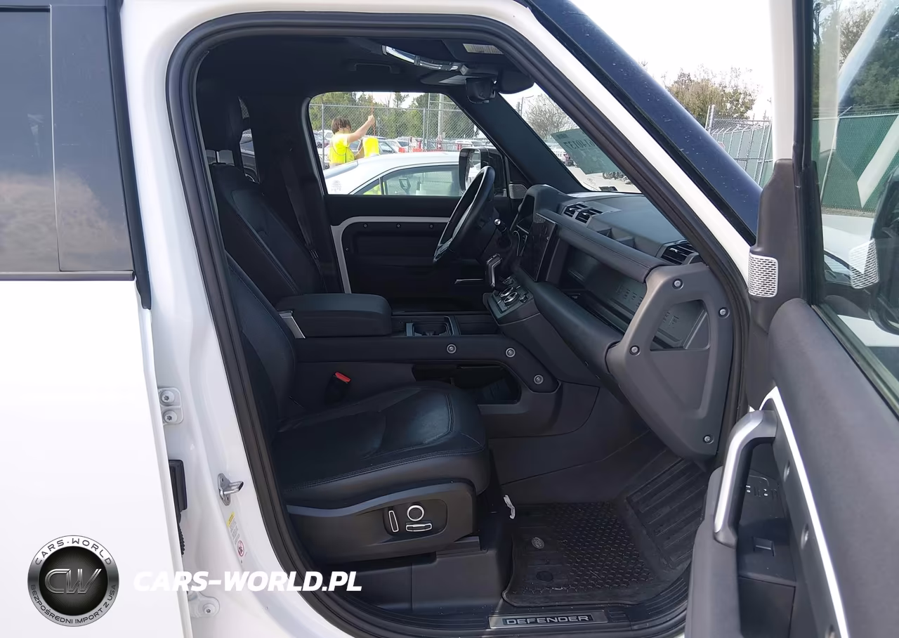 2023 Land Rover Defender 130 X-Dynamic Se VIN:SALE2FEUXP2206304 - 5