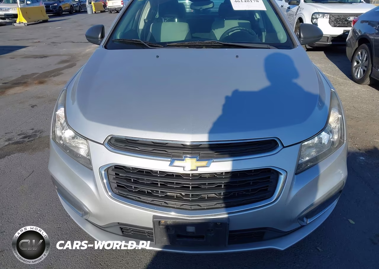 2015 Chevrolet Cruze Ls Auto VIN:1G1PA5SG2F7258841 - 6