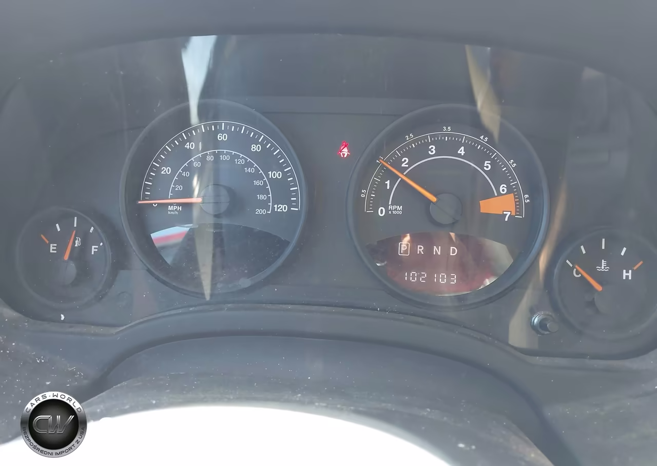 2015 Jeep Patriot Latitude VIN:1C4NJRFB0FD214438 - 7