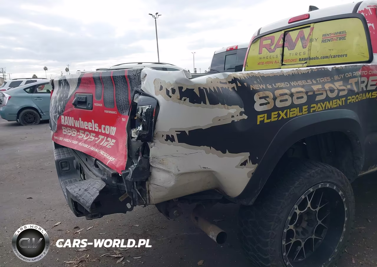 2022 Toyota Tacoma Sr VIN:3TYRX5GN9NT067089 - 18