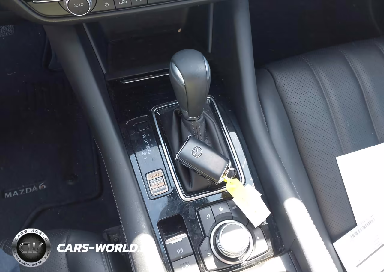 2021 Mazda Mazda6 Touring VIN:JM1GL1VM9M1619011 - 11